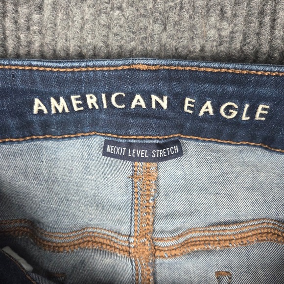 American Eagle Outfitters Women's Jeans Size 16X28 Regular Blue Denim Stretch - Picture 3 of 9
